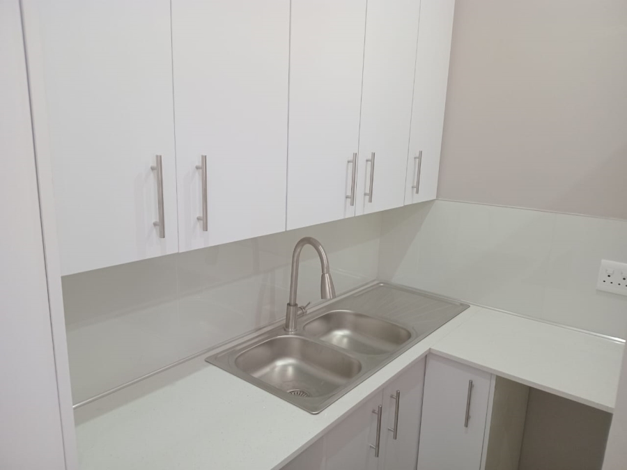 4 Bedroom Property for Sale in Despatch Central Eastern Cape